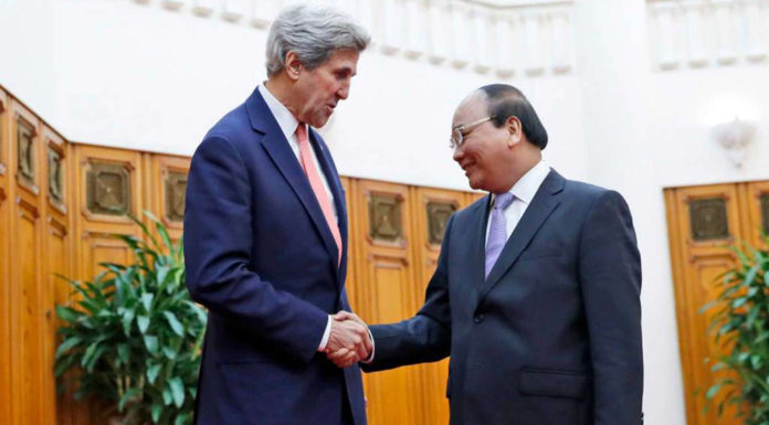 John Kerry Visits Vietnam on last trip as Secretary of State