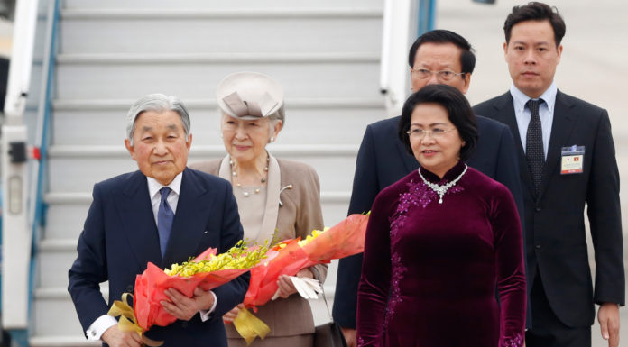 Hình ảnh Nhật Hoàng thăm chính thức Việt Nam