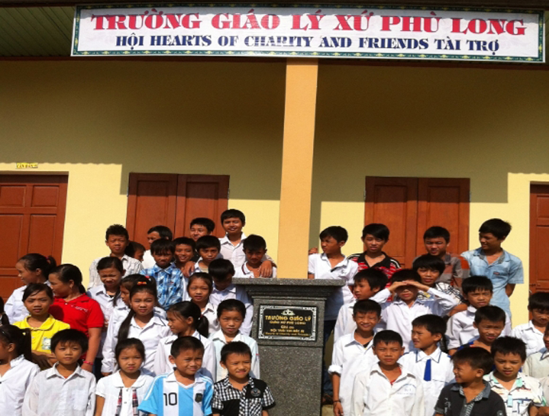 Một trường dạy giáo lý do Hội Trái Tim Bác Ái giúp xây dựng trong nước. (Hình: Hội Trái Tim Bác Ái)