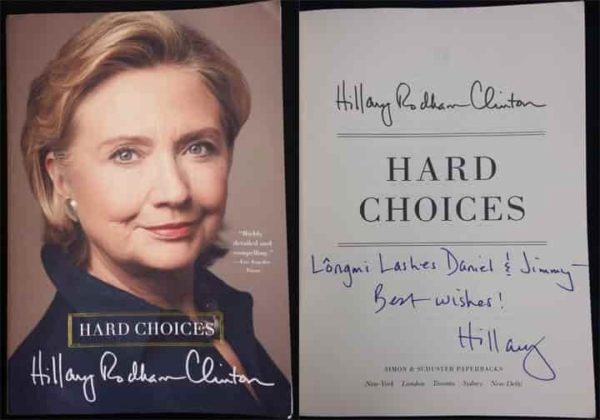 Lời ch&uacute;c mừng từ nh&acirc;n vật quyền lực số một Hoa Kỳ: Hillary Clinton.