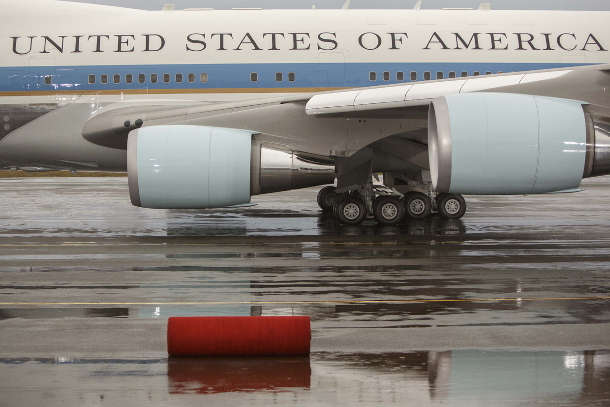 BERLIN, GERMANY - NOVEMBER 18: A red carped is rolled out for U.S. President Barack Obama boarding Air Force One as he departs following talks with European leaders on November 18, 2016 in Berlin, Germany. Obama is on his last trip to Europe as U.S. President. (Photo by Carsten Koall/Getty Images)
