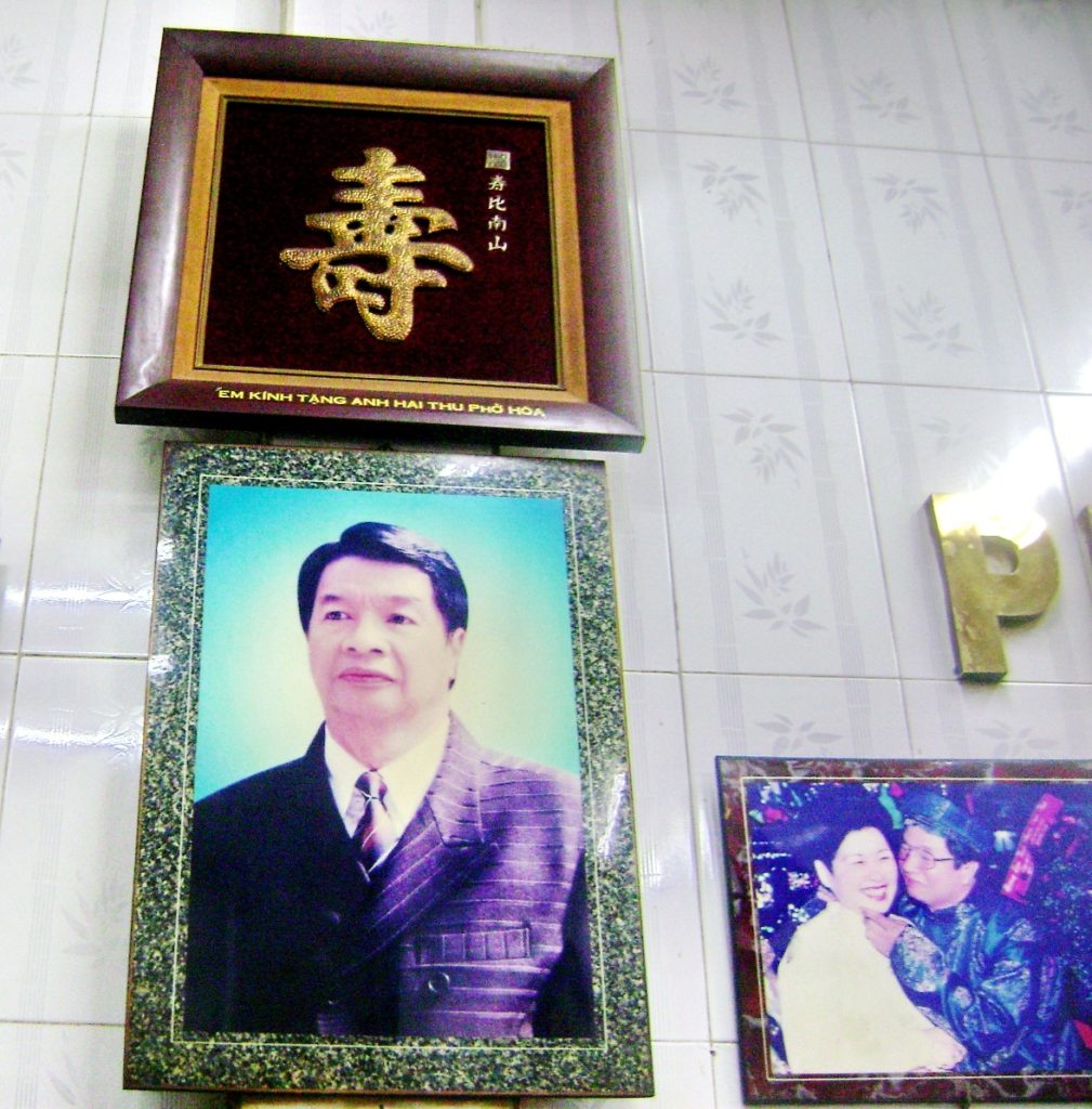 Chủ nhân của tiệm phở Hòa – Pasteur. (Hình: Văn Lang/Người Việt)