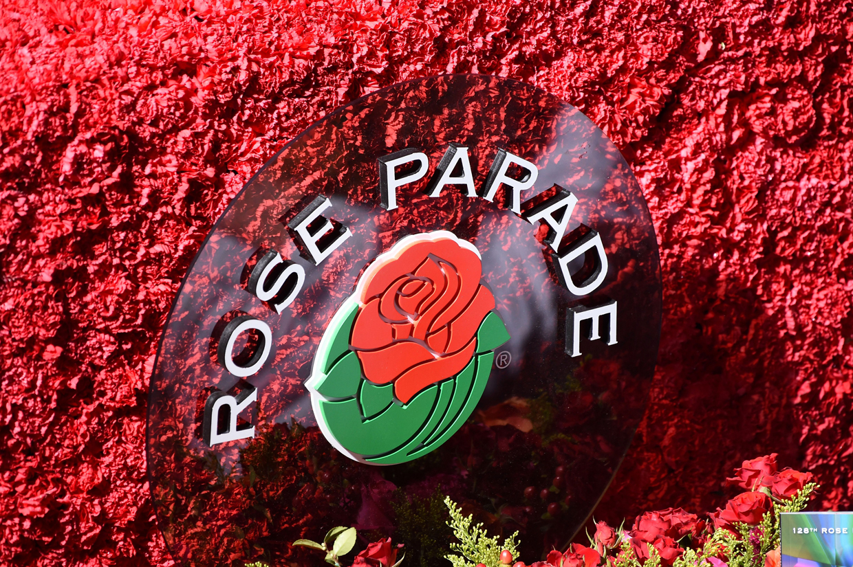 People await the start of the 128th Rose Parade in Pasadena, California, January 2, 2017. The Rose Parade, also known as the Tournament of Roses Parade, is part of "America's New Year Celebration" held in Pasadena, California each year on New Year's Day, or on January 2 if New Year's Day falls on a Sunday. The parade's Never on Sunday tradition dates to 1893, the first year since the start of the event that New Years Day fell on a Sunday. To avoid frightening horses that would be hitched outside churches on a Sunday the parade was moved to the next day, January 2. / AFP / Robyn Beck (Photo credit should read ROBYN BECK/AFP/Getty Images)