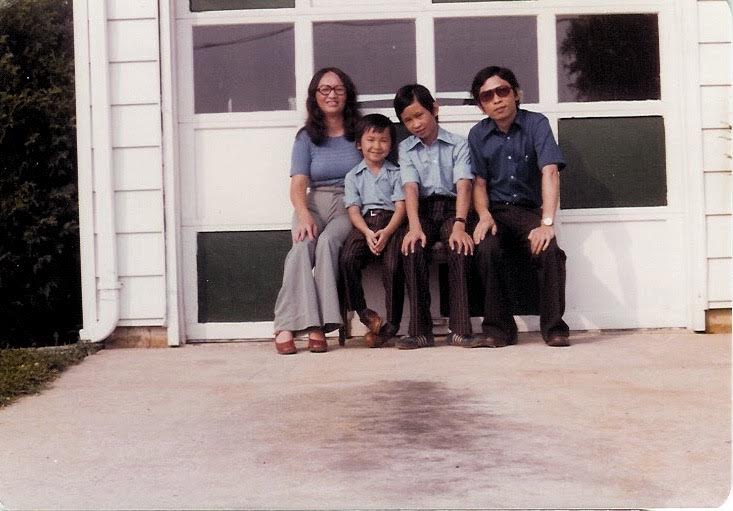 Viet Thanh Nguyen with his brother and parents in 1976