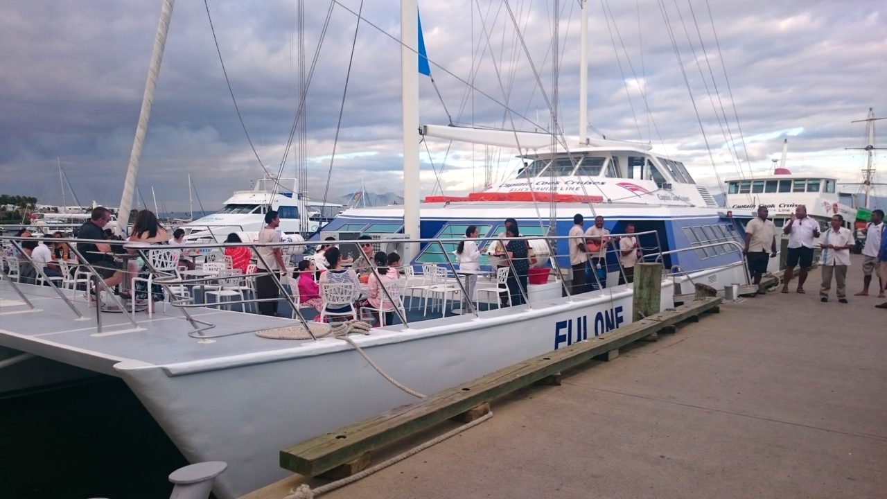 Dinner Cruise Ship trên vùng biển Fiji. (Hình: ATNT Tours & Travel)
