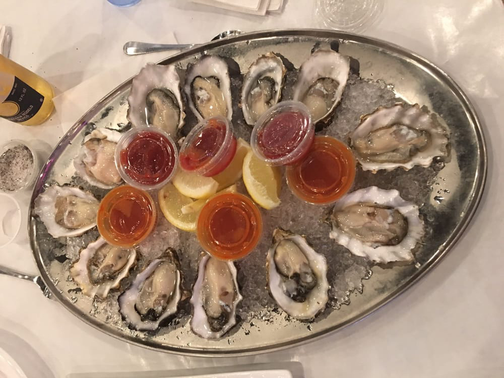Món Oyster tươi rói. (Hình: Nhà hàng cung cấp)