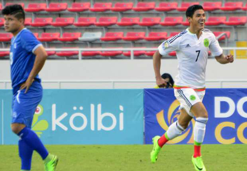Cầu thủ Mexico vui mừng khi ghi bàn thắng vào lưới El Salvador trong trận đấu bảng D giữa U-20 Mexico và U-20 El Salvador diễn ra tại Costa Rica ngày 1 Tháng Ba, 2017. (Hình: Goal.com)
