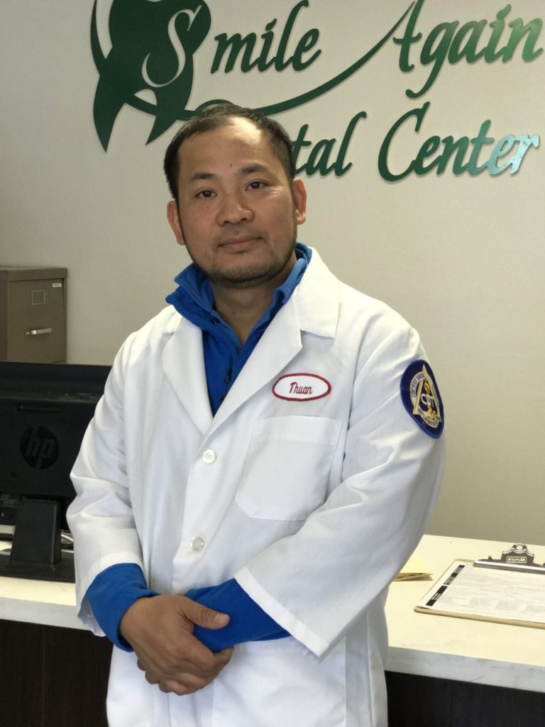 Anh Tim Nguyễn, Implant Specialist.