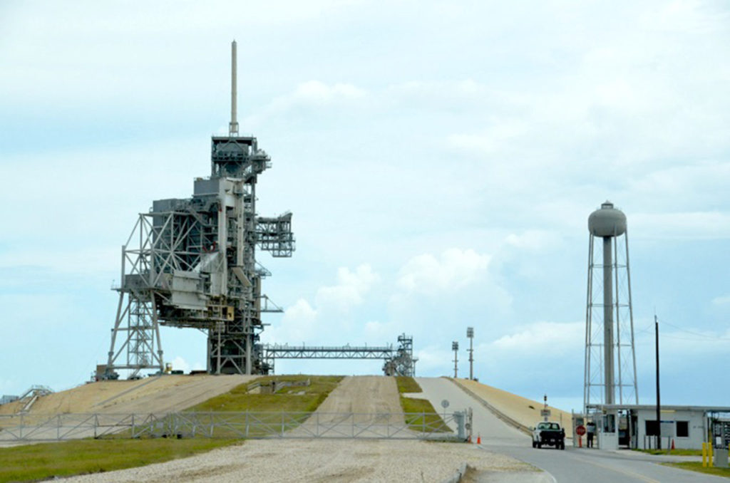 Bệ phóng dùng để phóng phi thuyền Space Shuttle. (Hình: ATNT Tours & Travel)