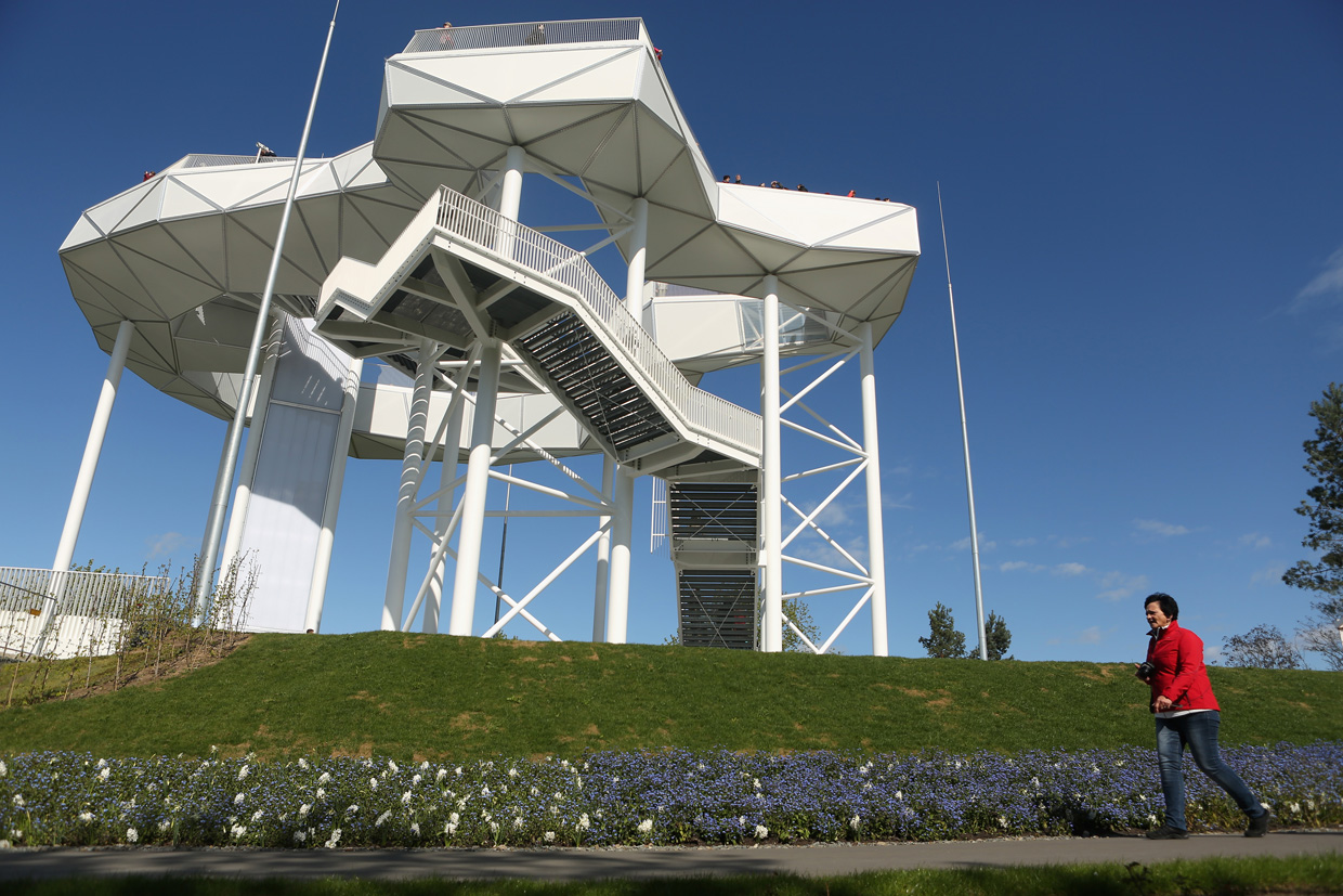 BERLIN, GERMANY - APRIL 13: A visitor walks by the Wolkenhain elevated structure during the IGA (Internationale Gartenbauausstellung) International Garden Exhibition on April 13, 2017 in Berlin, Germany. The showcase of flora and horticultural design, held every ten years, is being held for the first time in Berlin, and will run from April until October. (Photo by Adam Berry/Getty Images)