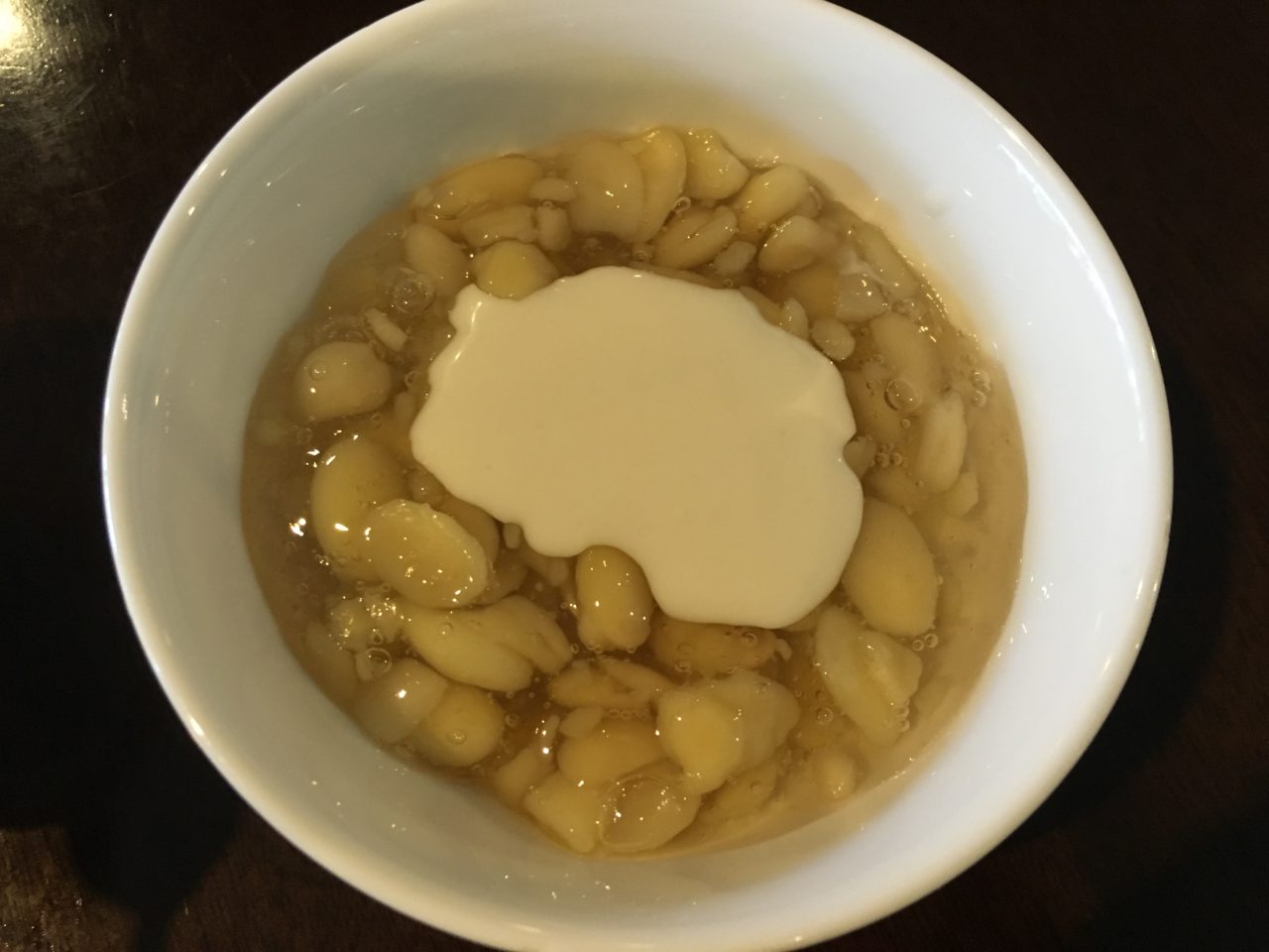 Chè đậu ván (bean dessert) at Bồ Đề Tịnh Tâm Chay. (Photo: Titi Mary Trần/ Người Việt)