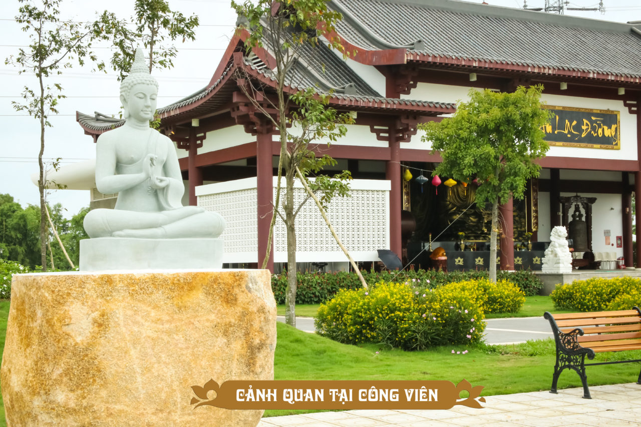 Cảnh quan Phật Giáo tại Công Viên Sài Gòn Thiên Phúc.