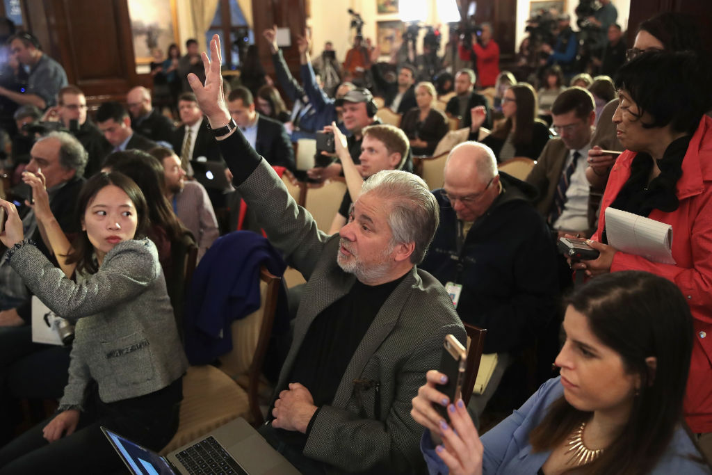 Nhiều truyền thông báo chí đến dự cuộc họp báo. (Hình: Scott Olson/Getty Images)