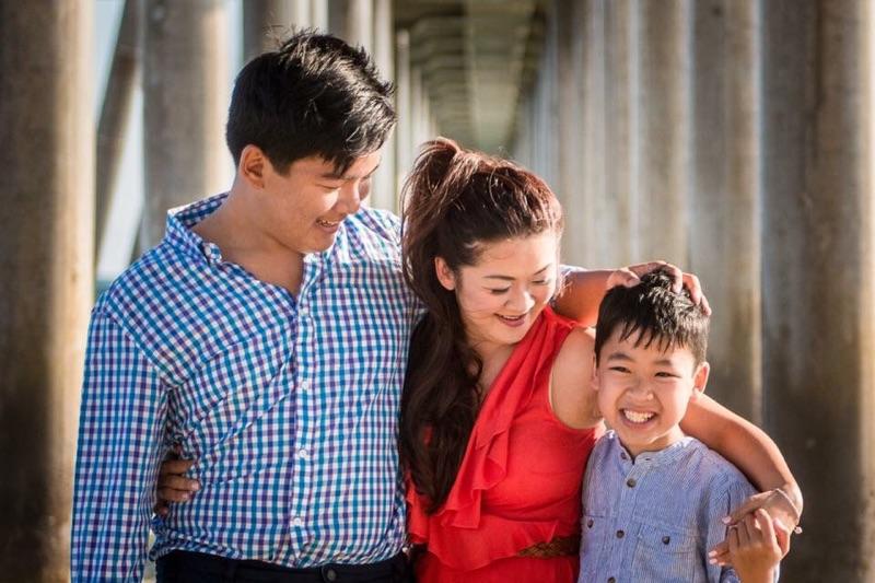 Chị Ngô Trúc Linh cùng hai con (Hình: Trúc Linh Ngô cung cấp)