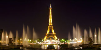 Tháp Eiffel - Biểu tượng của nước Pháp