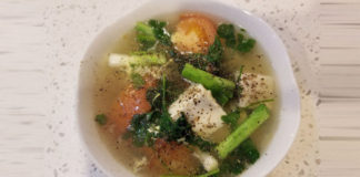 Canh cà, trứng và tàu hủ non