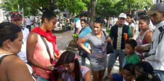Người tị nạn Venezuela phải bán tóc để sống ở Colombia