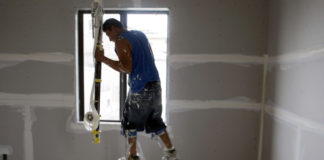 Những điều nên tránh khi tự sửa nhà