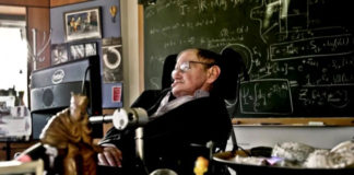 Nhà vật lý nổi tiếng thế giới Stephen Hawking qua đời