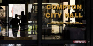 Thành phố Compton ở California mất trộm 31 khẩu súng