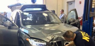 chiếc xe tự hành của Uber trong vụ tai nạn chết người. (Hình: NTSP)