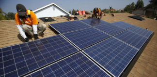 Nhà mới xây ở California kể từ năm 2020 phải dùng năng lượng mặt trời