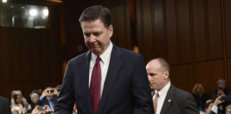 FBI: James Comey ‘bất tuân thượng lệnh’ trong vụ điều tra bà Clinton