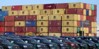 Trung Quốc công bố mức giảm thuế nhập khẩu đối với xe hơi nhập cảng