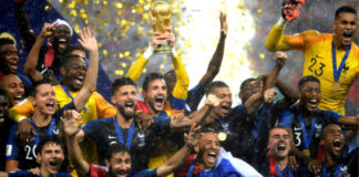 Đội tuyển Pháp được trao huân chương Bắc Đẩu Bội Tinh sau World Cup