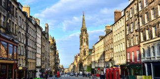 Video du lịch: Thành phố cổ Edinburgh ở Scotland