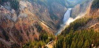 Video du lịch: Ngắm thiên nhiên rực rỡ tại Yellowstone (Phần 1)