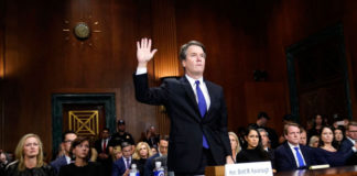 Video Ủy Ban Tư Pháp Thượng Viện bỏ phiếu chuẩn thuận Kavanaugh