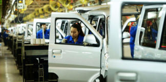 Video Xe của hãng General Motors bán tại Trung Quốc giảm 14.9%