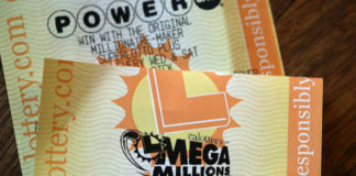 Video tin trong ngày: Độc đắc Mega Millions và Powerball lên gần $1 tỉ