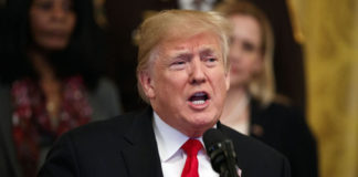 Video Cựu sếp CIA cho rằng TT Trump nên đổi thái độ