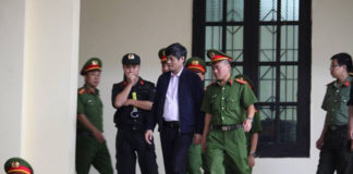 Video 'Việt Nam 24H': Phó Chủ tịch Hiệp hội chống hàng giả xài bằng giả