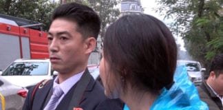 Video Phóng viên Nam Hàn và Bắc Hàn trò chuyện khi đón Kim Jong Un