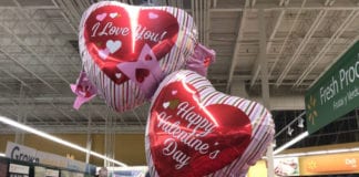 Video phóng sự Hoa và quà cho Valentines ở Little Saigon