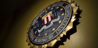 Video FBI truy tìm xe tải chở nước uống tăng lực bị trộm