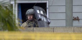 Video Một ông ở Long Beach bị kết tội bỏ bom tiệm spa của bạn gái cũ