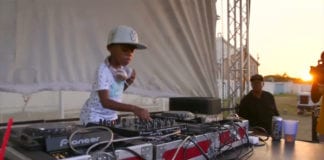 Video Thiên tài DJ 6 tuổi ở Nam Phi mê hoặc khán giả
