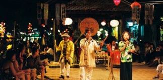 Video Thế giới trong tầm tay: Du lịch phố cổ Hội An