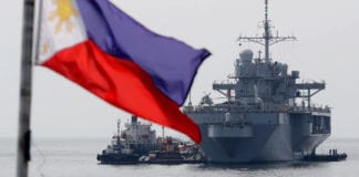 TT Philippines không ngăn cản nổi Trung Quốc vào hải phận Philippines