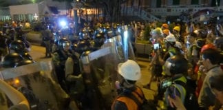 Tại sao người biểu tình ở Hong Kong không chùn bước?