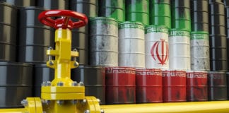 Video Vì sao nhà máy lọc dầu của Saudi Arabia bị tấn công? (2/2)