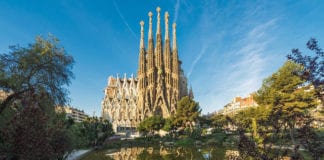 Video Barcelona - Thành phố du lịch quyến rũ nhất Tây Ban Nha (1/2)