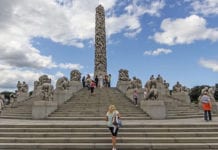 Video Công viên điêu khắc Vigeland ở Norway (2/2)