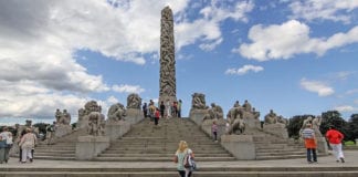 Video Công viên điêu khắc Vigeland ở Norway (2/2)