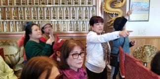 Video phóng sự Hỗn loạn lại nổ ra tại chùa Bảo Quang ở Santa Ana