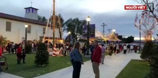 Video Đông đảo giáo dân ở Little Saigon tham dự đại lễ mừng vọng Giáng Sinh